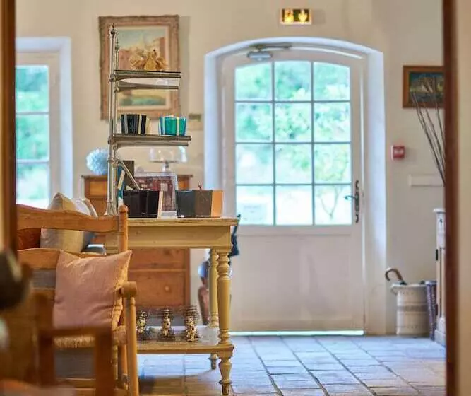 Fotos del hotel La Ferme D Augustin:  2