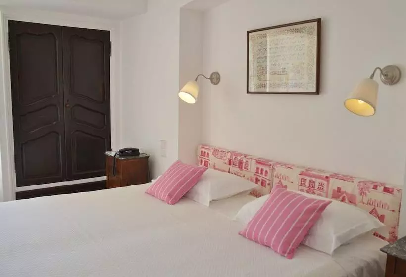 Fotos del hotel La Ferme D Augustin:  4