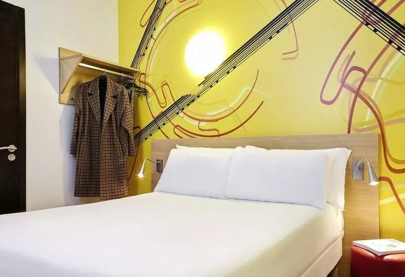 Fotos del hotel Ibis Styles Marseille Gare Saintcharles:  11