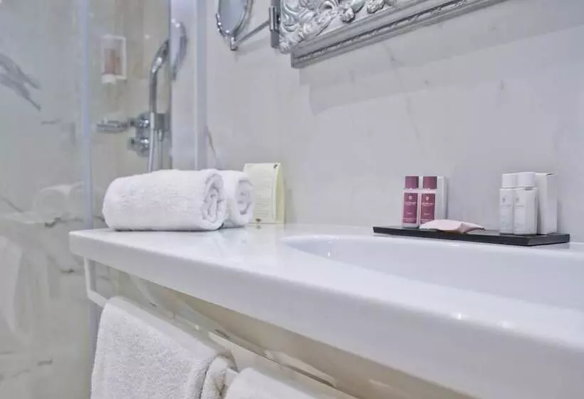 Fotos del hotel La Villa Nice Promenade:  14