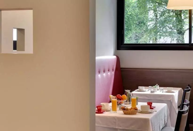 Fotos del hotel Hôtel Le Méditerranée:  20