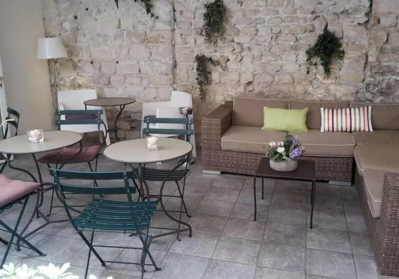 Fotos del hotel Hôtel De Sèvres:  10