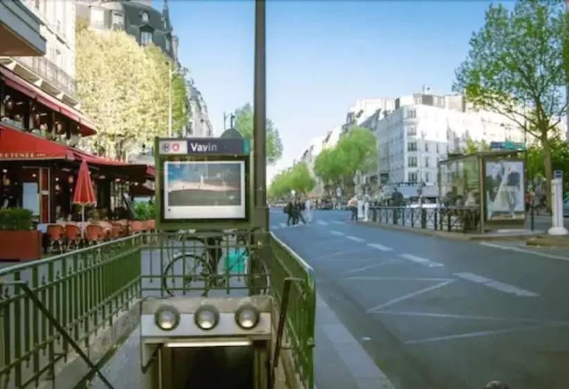 Fotos del hotel Hôtel Jardin Le Bréa:  7