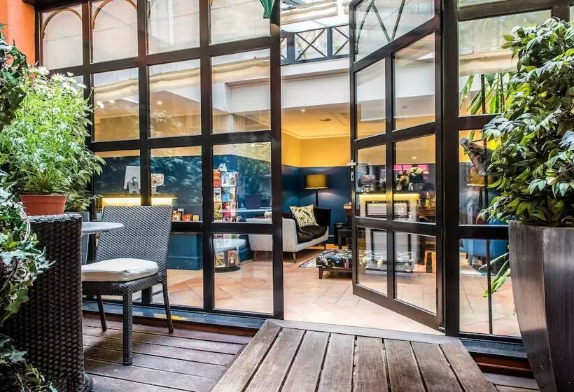 Fotos del hotel Hôtel Jardin Le Bréa:  21