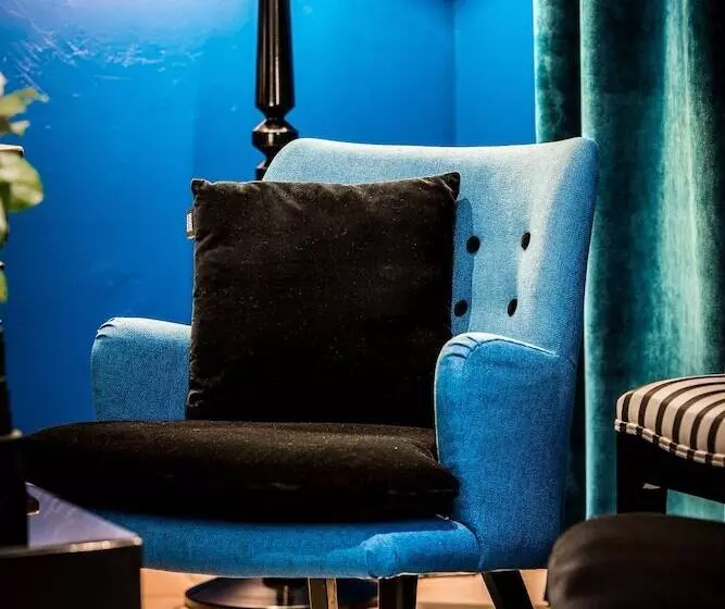 Fotos del hotel Hôtel Jardin Le Bréa:  16