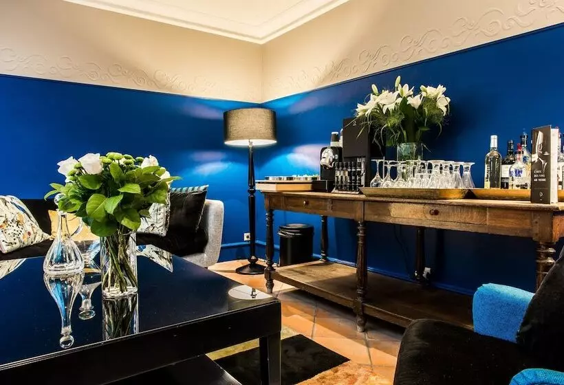 Fotos del hotel Hôtel Jardin Le Bréa:  10