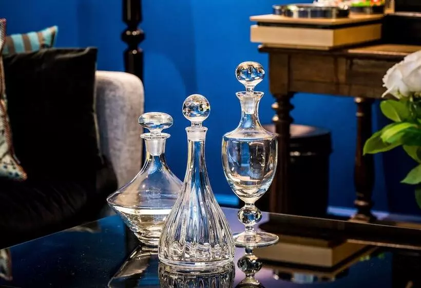 Fotos del hotel Hôtel Jardin Le Bréa:  6