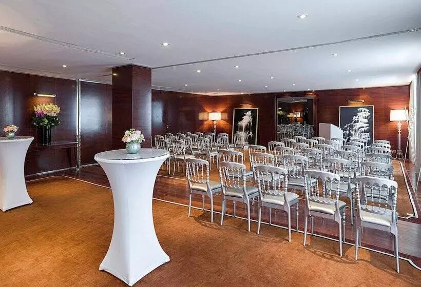 Fotos del hotel Hôtel Le Royal Monceau Raffles Paris:  8