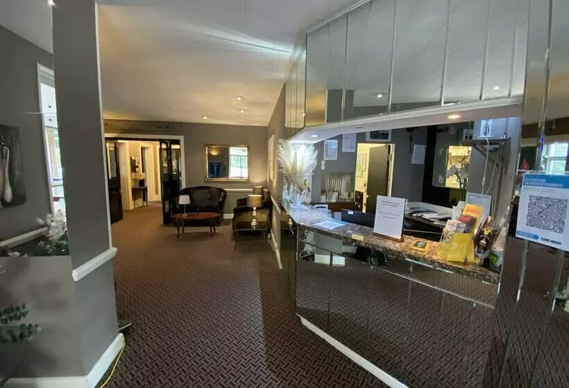 Fotos del hotel Hinton Firs:  2