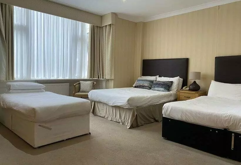 Fotos del hotel Hinton Firs:  5