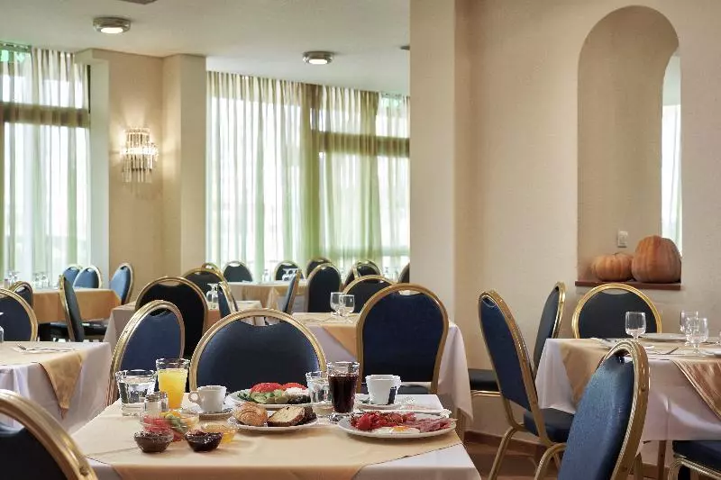 Fotos del hotel Candia:  11