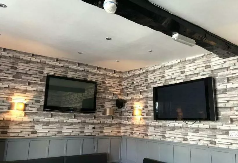 Fotos del hotel Old Black Horse Inn:  9