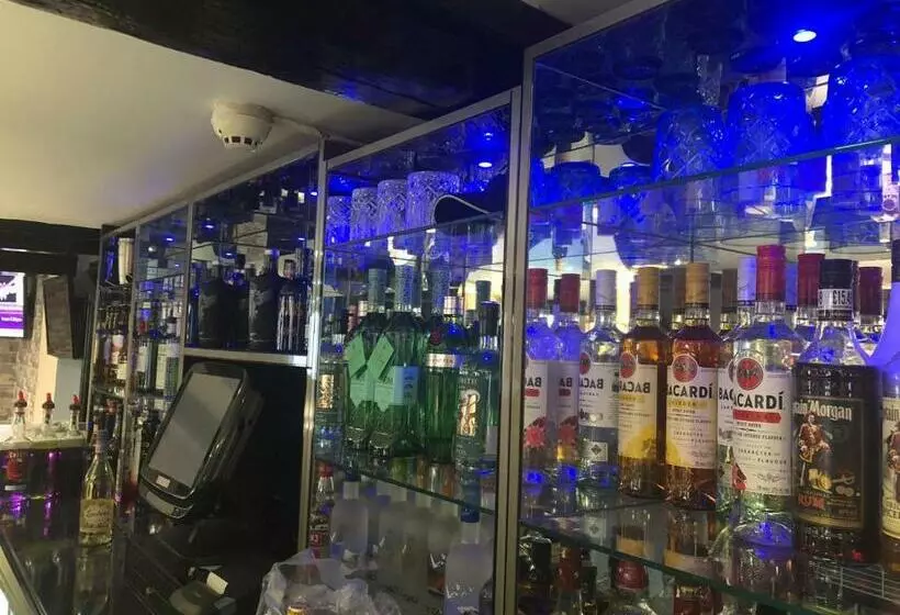 Fotos del hotel Old Black Horse Inn:  12