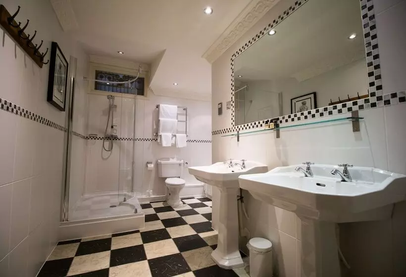 Fotos del hotel Miskin Manor Hotel And Health Club:  19