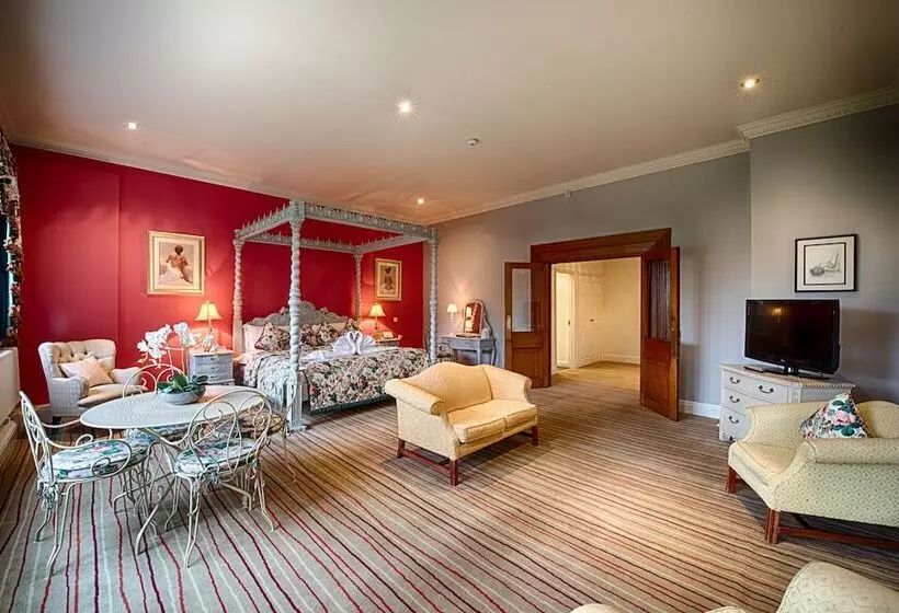 Miskin Manor Hotel And Health Club