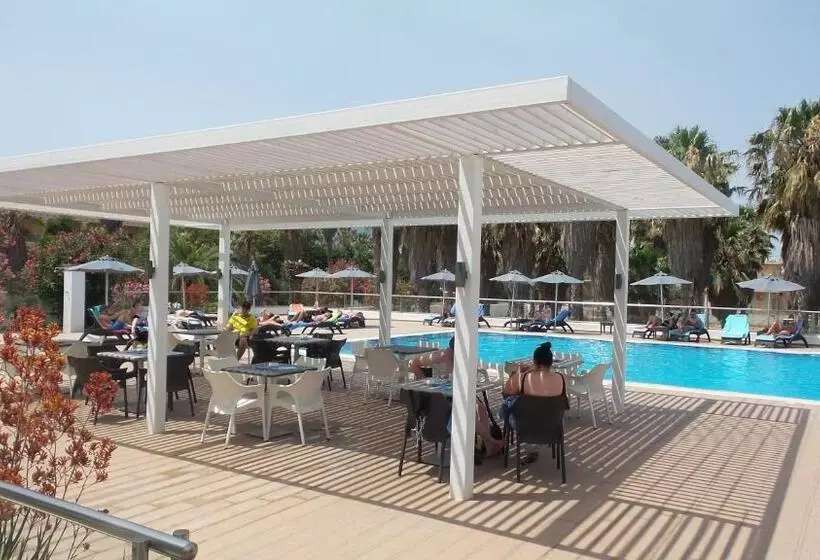 Fotos del hotel Cosmopolitan:  8