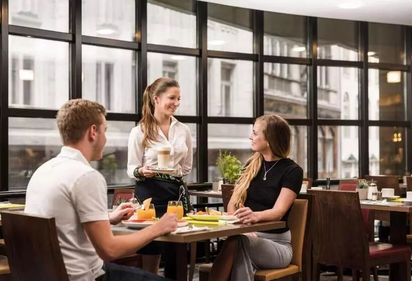 Fotos del hotel Mercure Budapest City Center:  8