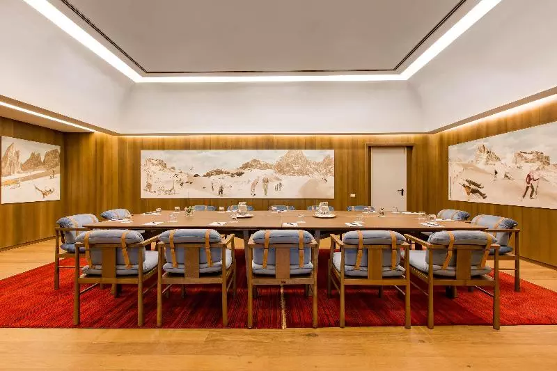Fotos del hotel Grand Hotel Savoia Cortina D'ampezzo, A Radisson Collection:  7