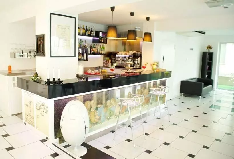 Fotos del hotel Leonardo:  13