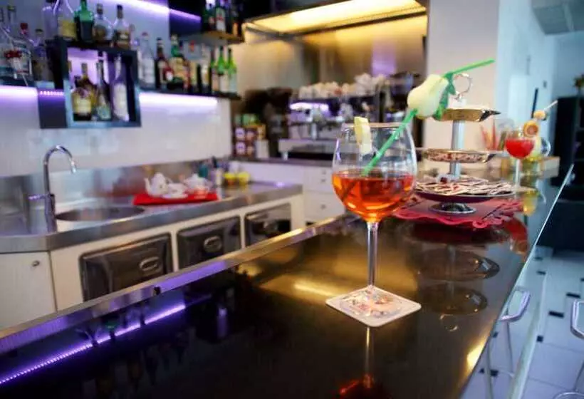 Fotos del hotel Leonardo:  5