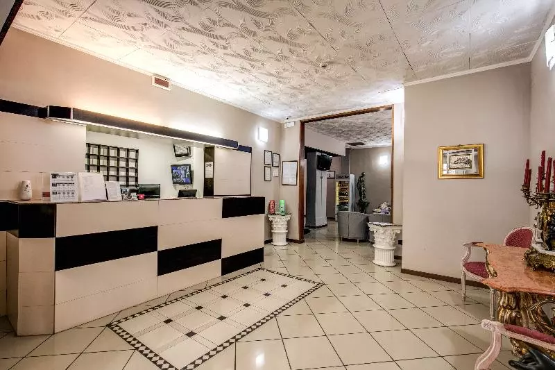 Fotos del hotel Basilea:  10