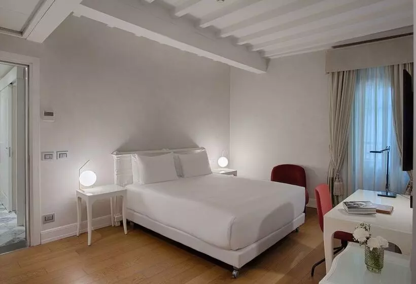 Fotos del hotel Nh Collection Firenze Porta Rossa:  10