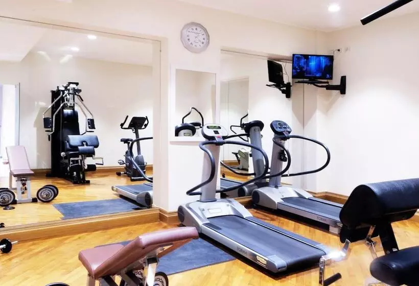 Fotos del hotel Sina De La Ville:  3