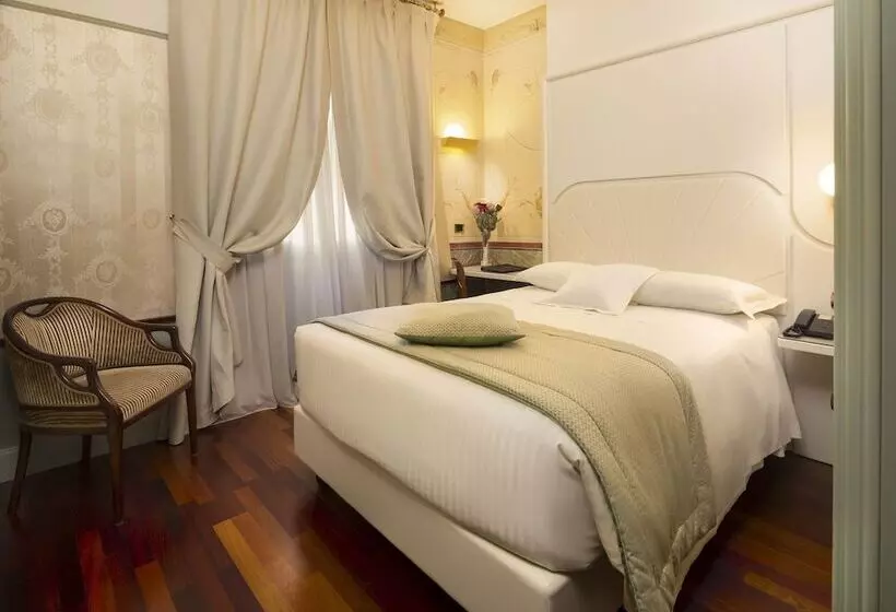 Fotos del hotel Antares Hotel Rubens:  18