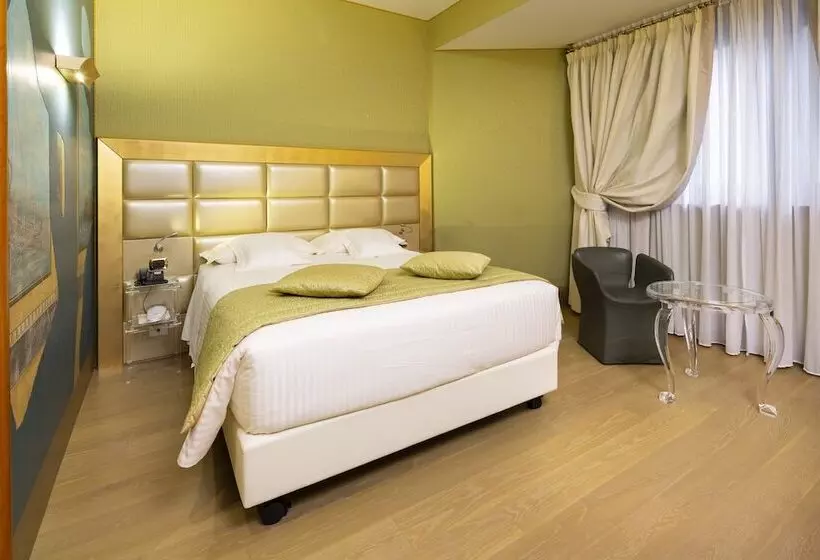 Fotos del hotel Antares Hotel Rubens:  2