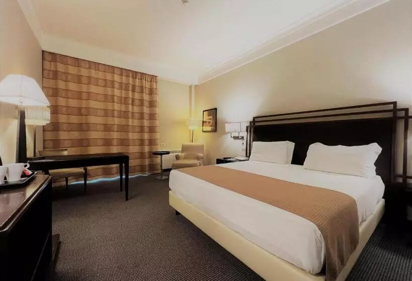 Crowne Plaza Rome St. Peter’s, An Ihg