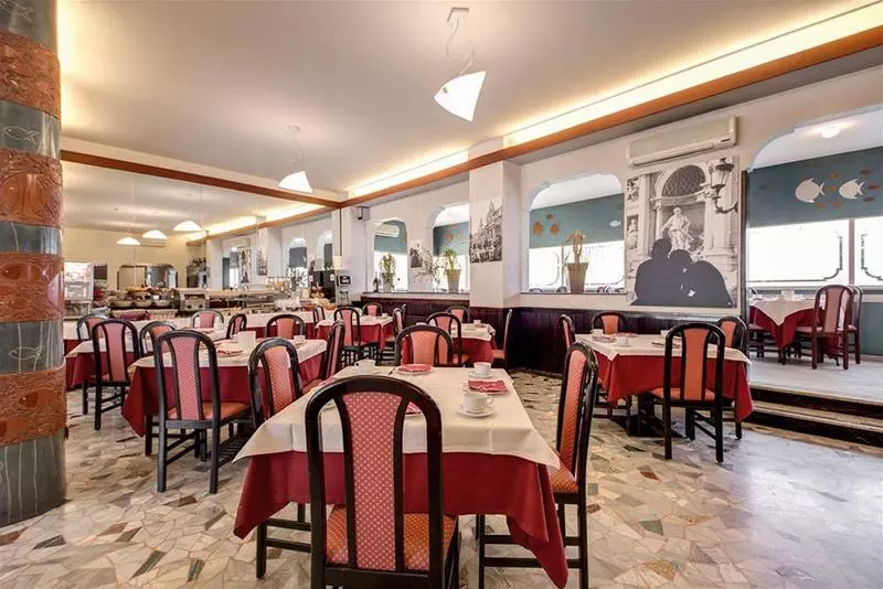 Fotos del hotel Pacific:  14