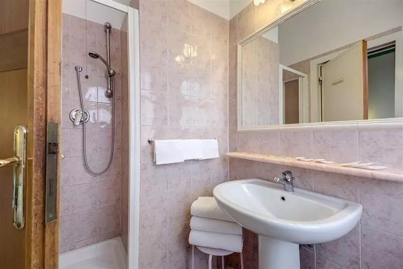 Fotos del hotel Pacific:  15