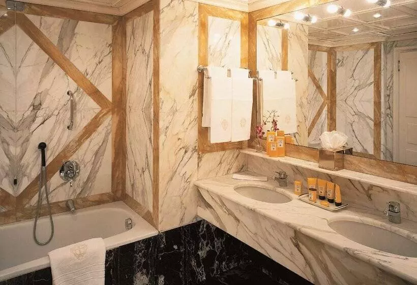 Fotos del hotel Principe Di Savoia - Dorchester Collection:  20