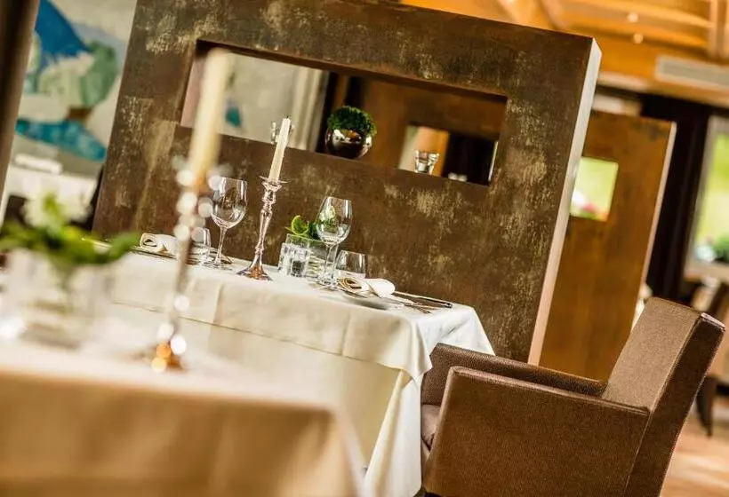 Fotos del hotel Alpenroyal - The Leading Hotels Of The World:  5