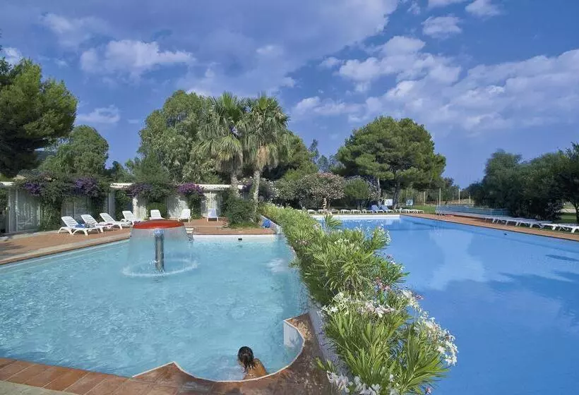 Fotos del hotel Falkensteiner Resort Capo Boi:  10