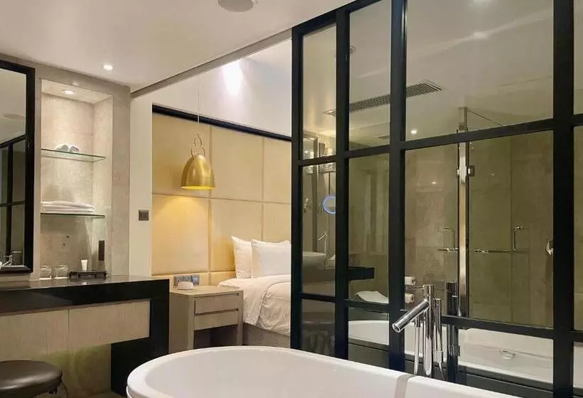 Fotos del hotel Sari Pacific Jakarta:  8