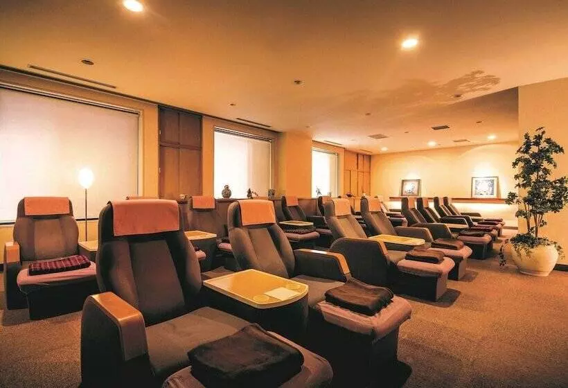 Fotos del hotel Hanshin Osaka:  2