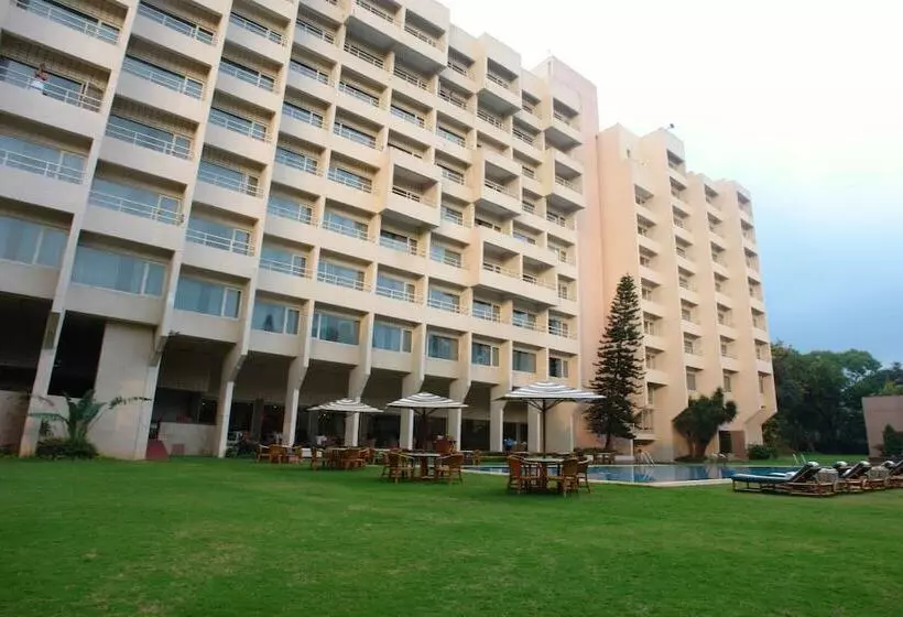 Fotos del hotel The Lalit Ashok Bangalore:  13