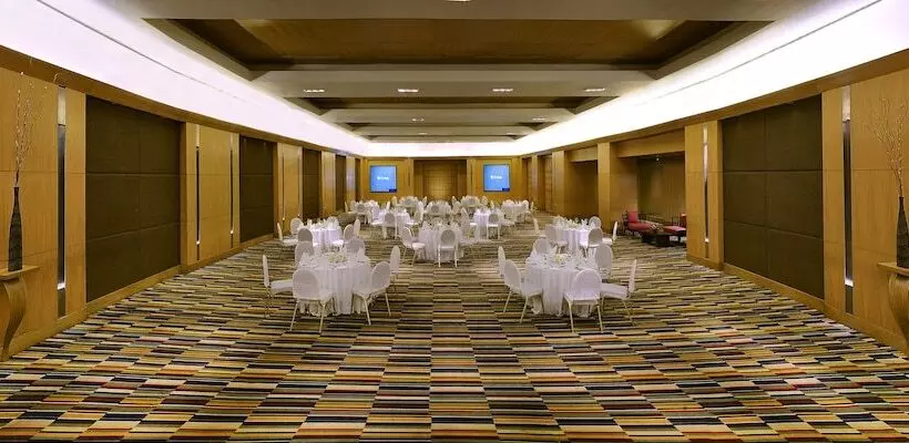 Fotos del hotel The Lalit Ashok Bangalore:  24