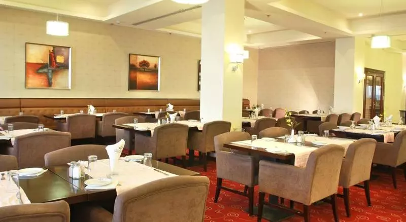 Fotos del hotel Grand Palace:  17