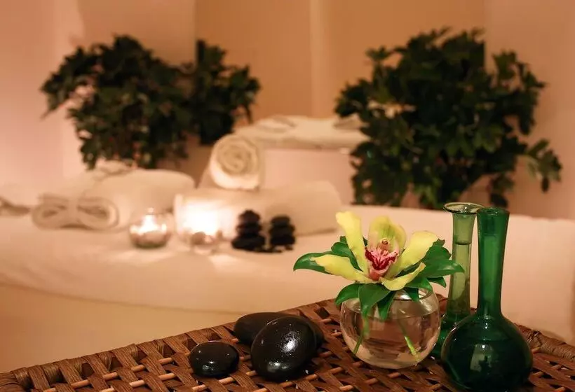 Fotos del hotel Grand Palace:  5