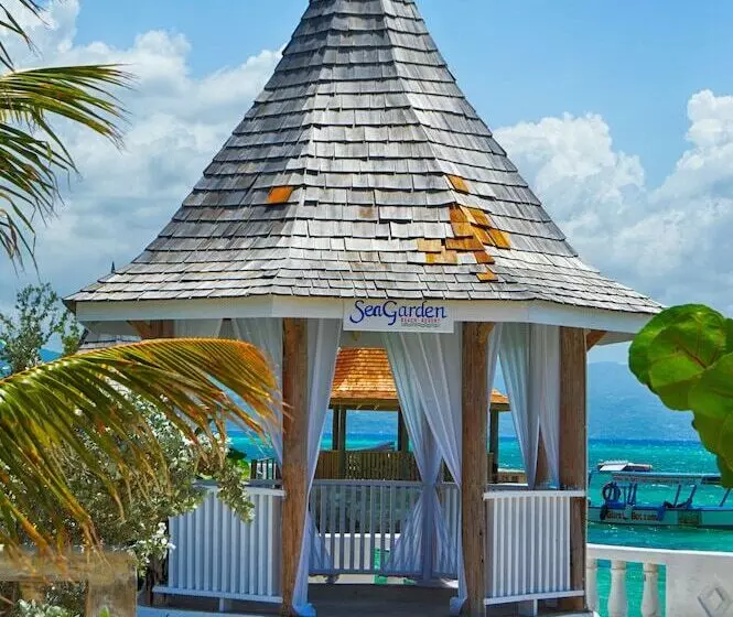 Fotos del hotel Seagarden Beach Resort  All Inclusive:  25