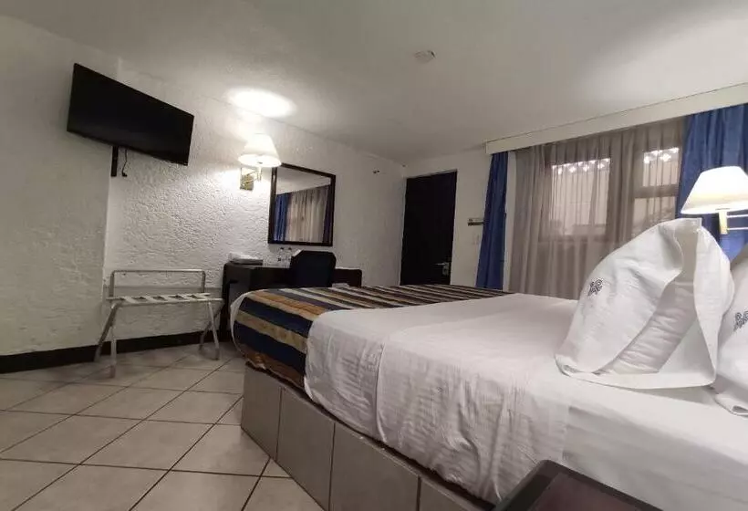 Fotos del hotel Collection O Hotel Del Portal:  12