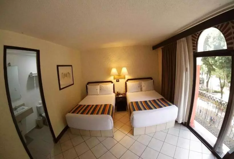 Fotos del hotel Collection O Hotel Del Portal:  25