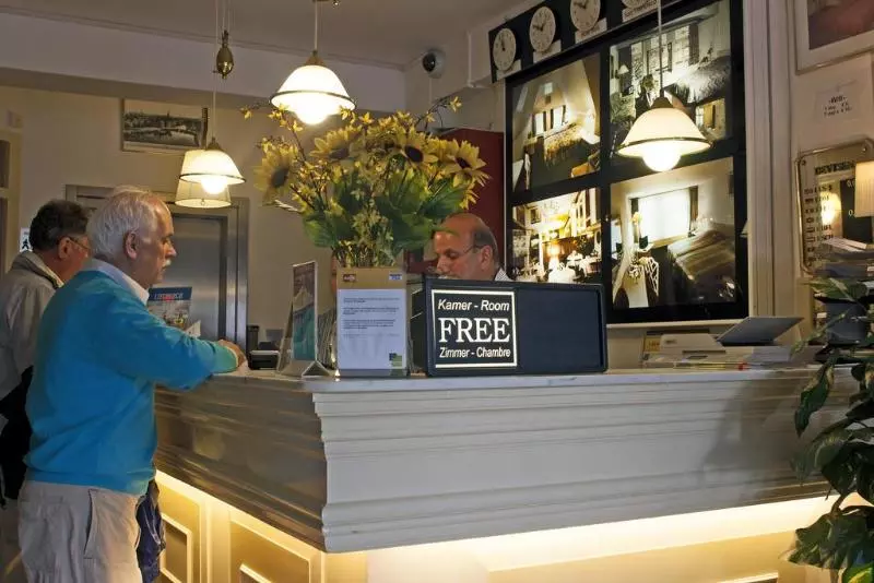 Fotos del hotel Prins Hendrik:  14