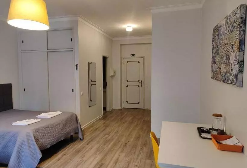 Fotos del hotel Residencial Centro Comercial Avenida Bragashopping:  15