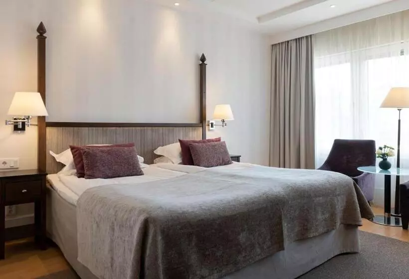 Elite Hotel Marina Plaza