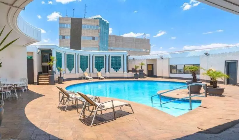 Fotos del hotel Meikles:  3