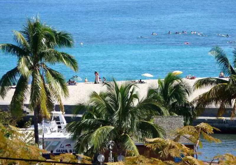 Fotos del hotel Les Aigrettes:  5