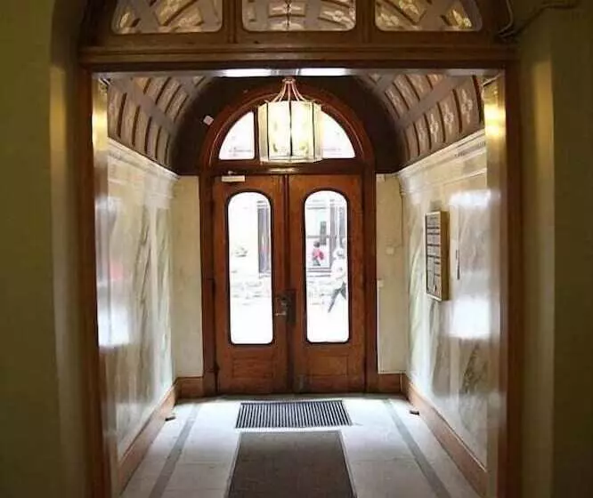 Fotos del hotel Queen's:  4